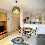 Lejlighed F2 Climatise Avec Terrasse, Parking Prive, A 700m Des Thermes De - Fr-1-451-168 *