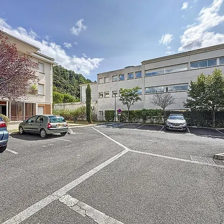 F2 Climatise Avec Terrasse, Parking Prive, A 700m Des Thermes De - Fr-1-451-168 Lamalou-les-Bains