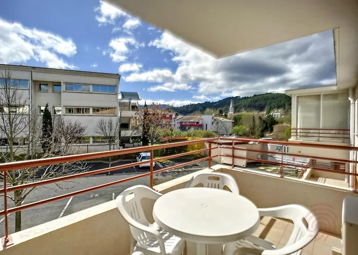Apartamento F2 Climatisé Avec Terrasse, Parking Privé, à 700m Des Thermes De - Fr-1-451-168 *